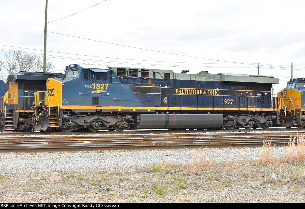 CSXT 1827 M690-16